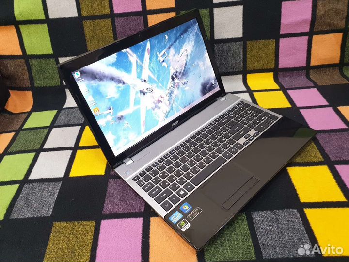 Ноутбук Acer Aspire V3-571G i7 3-e поколение
