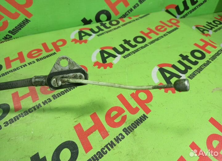 Трос ручника toyota vitz NCP95 правый