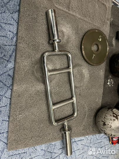 Гриф П-образный