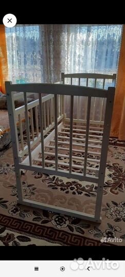 Детская кроватка
