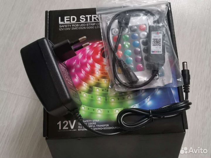 Светодиодная лента новая rgb с адаптером на 220В