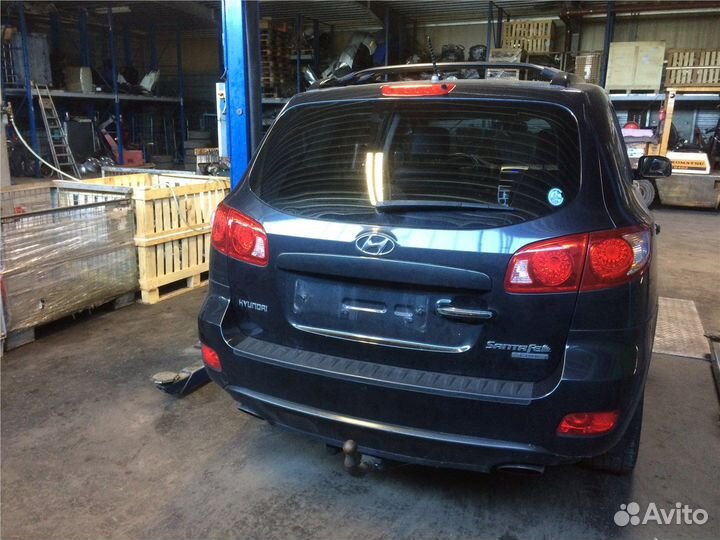 Разбор на запчасти Hyundai Santa Fe