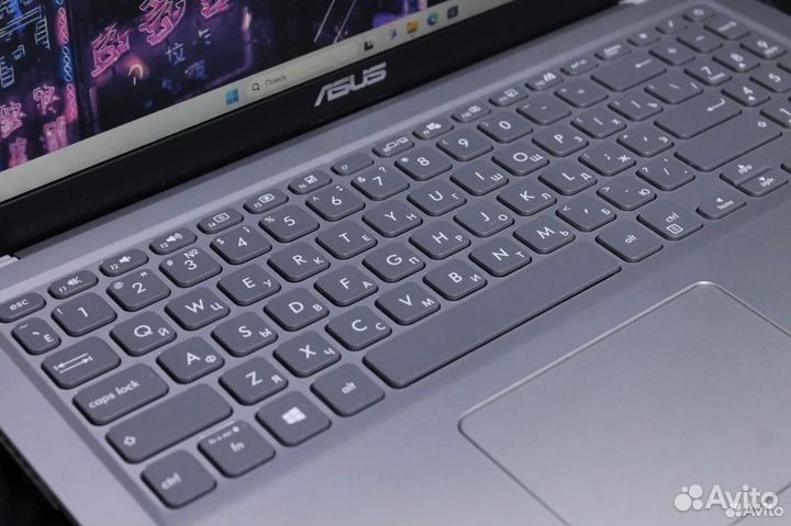 Ультрабук Asus 15.6 IPS / Core i3