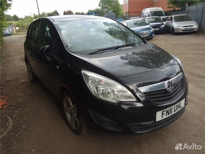 Разбор на запчасти Opel Meriva 2010