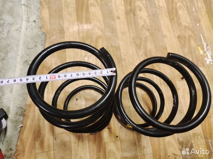 Пружины передние Subaru Outback BS9