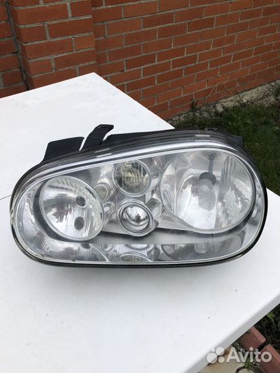 Фары передние на volkswagen golf 4
