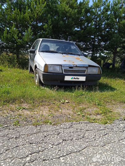 ВАЗ 2109 1.5 МТ, 2003, 200 000 км