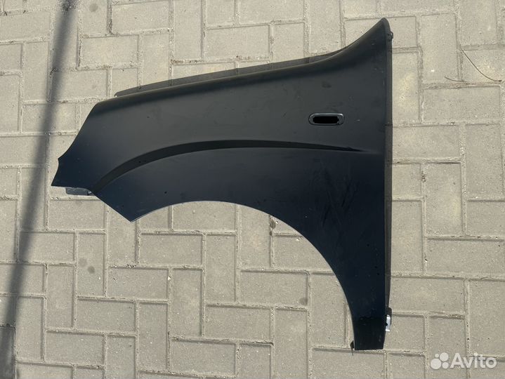 Крыло переднее левое Fiat doblo 2006