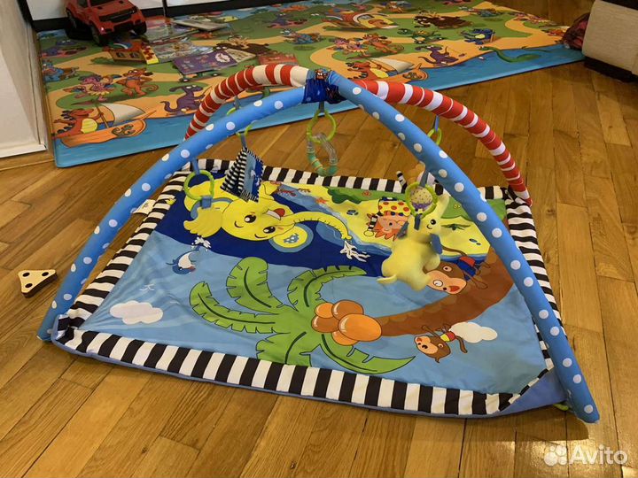 Развивающий коврик Мир детства