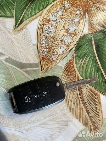 Ключ от кия с чипом оригинальный