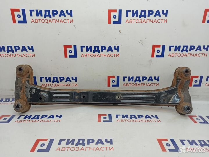 Балка задняя Kia Sportage (KM) 62610-0Z010