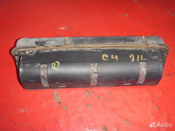 Решетка вентиляционная 9635064680 Citroen C4 (LA)