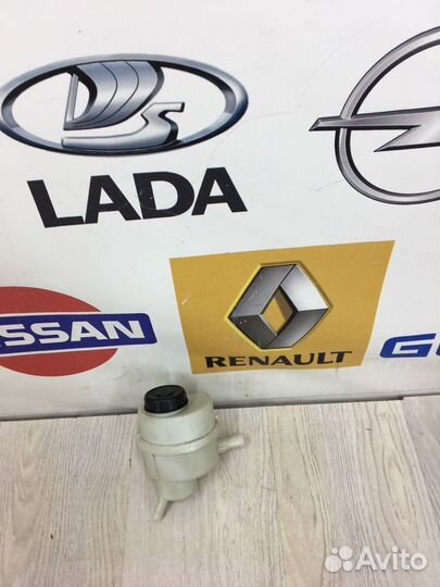 Бачок гидроусилителя гур Renault kaptur