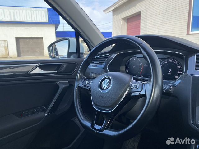Volkswagen Tiguan 2.0 AMT, 2018, 99 900 км объявление продам