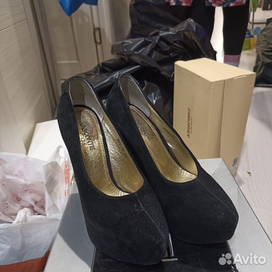 Туфли женские 38 размер черные натуральная замша