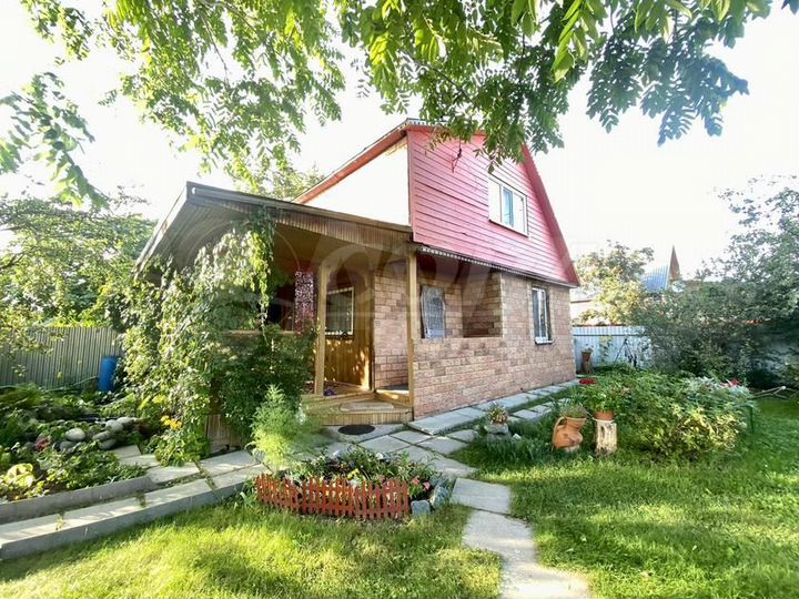 Дача 40 м² на участке 5,5 сот.