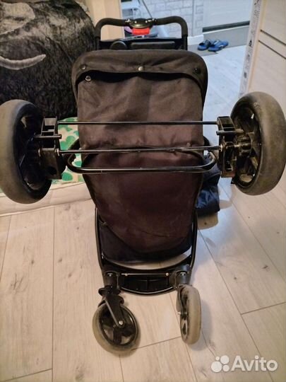 Прогулочная коляска на запчасти