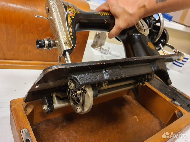 Швейная машинка винтаж