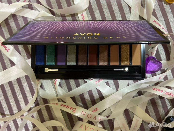 Avon: Палетка теней 10 цветов