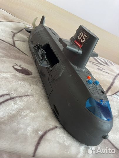 Подводная лодка игрушка