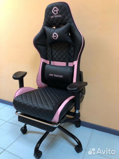 Игровое компьютерное кресло