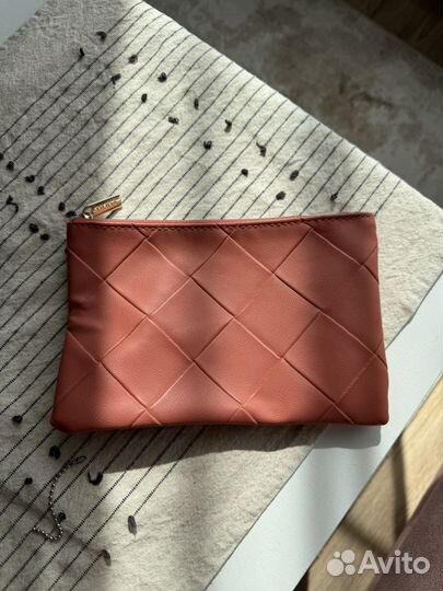 Новая косметичка кошелек Pupa