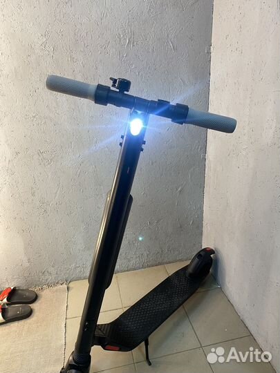 Электросамокат Ninebot es4