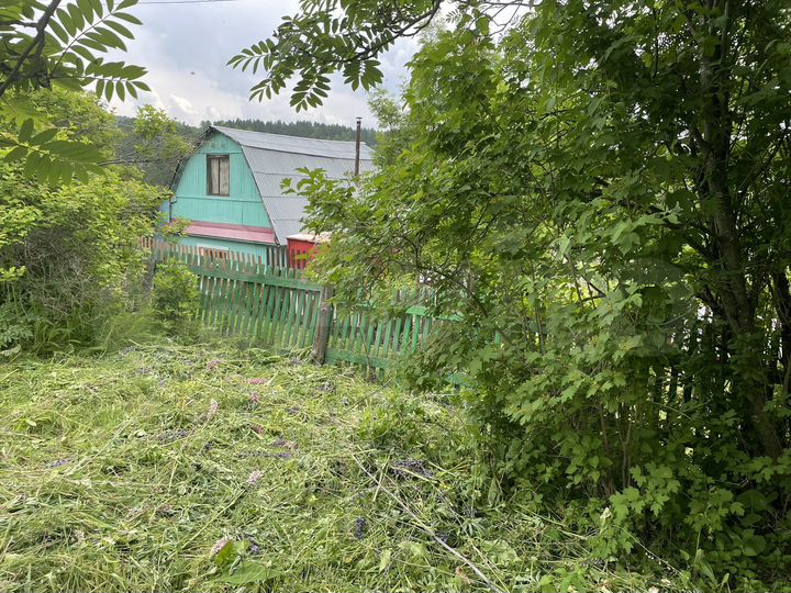 Дача 20 м² на участке 6 сот.