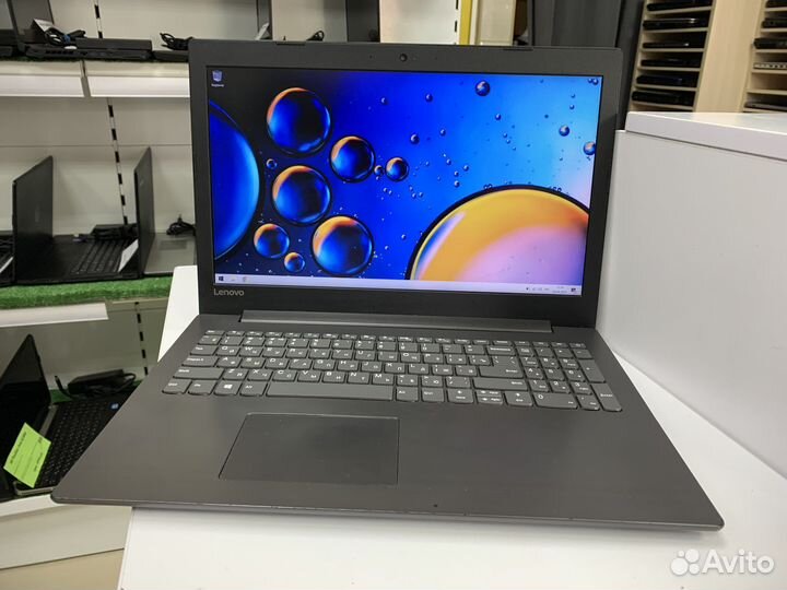 Свежий Lenovo с DDR4 памятью 4Гб, Amd A6-9225