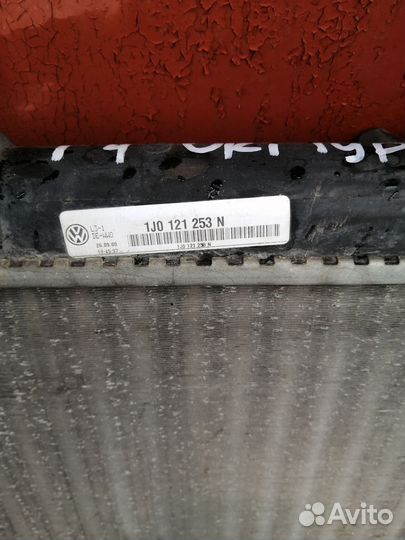 Радиатор охлаждения Октавия Тур Гольф 4 1J0121253N