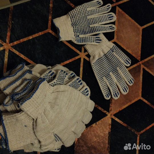Перчатки