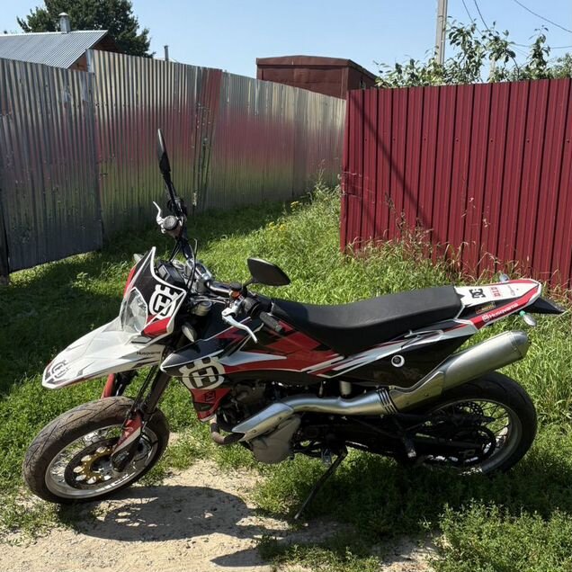 Husqvarna SMS 630, 2012, 10 200 км