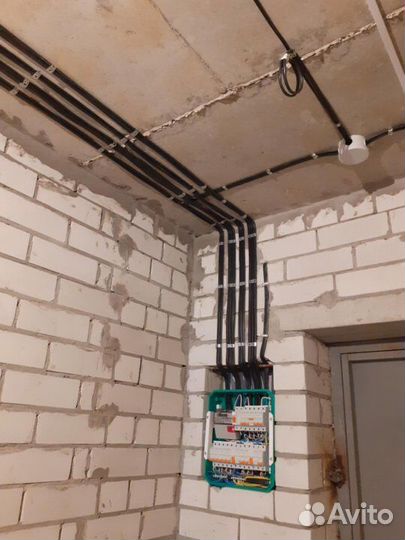 Услуги электрика монтаж розеток