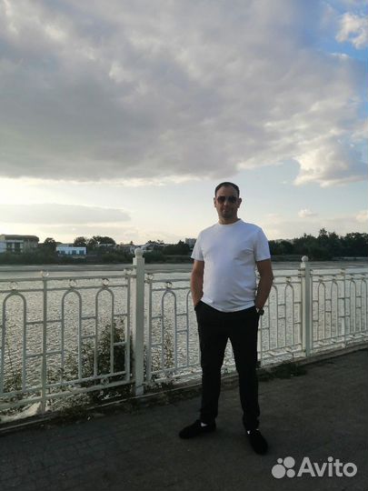 Водитель такси аренда