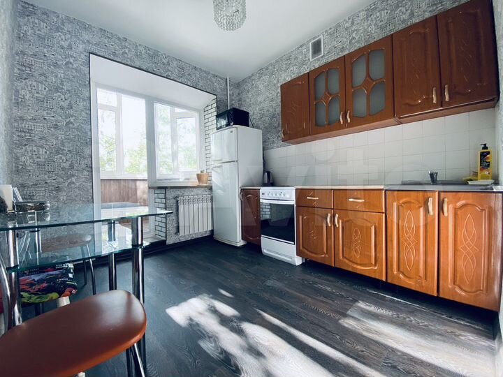 1-к. квартира, 42 м², 2/5 эт.