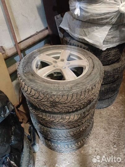 Колеса в сборе r16 зимние