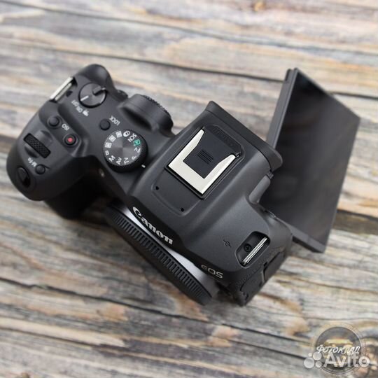Canon EOS R7 Body + EF-EOS R адаптер