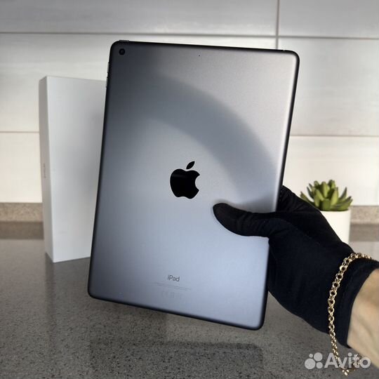 iPad 7 32gb (2019) Space Gray Wi-Fi как новый
