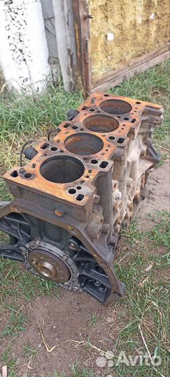 Блок двигателя