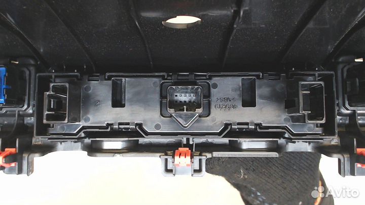 Дисплей компьютера Toyota RAV 4 2018, 2021