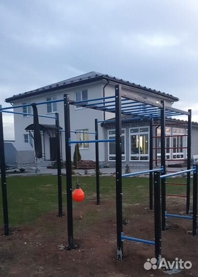 Спорткомплекс для дома, дачи и двора воркаут