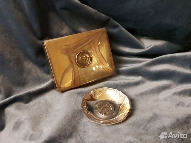 Серебряная сигаретница с пепельницей