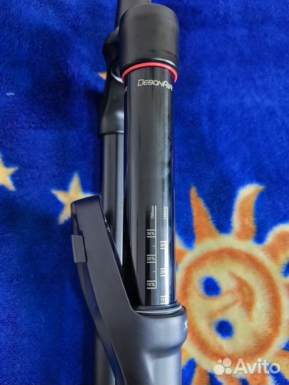 Вилка Rockshox Revelation RC 27.5 Boost 150 mm