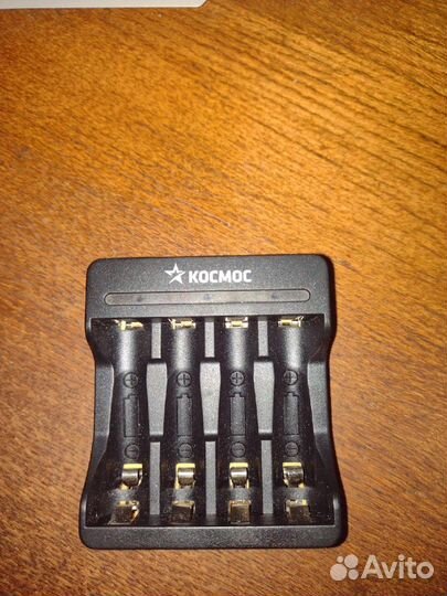 Зу для аккумуляторов Космос KOC903USB AA, AAA