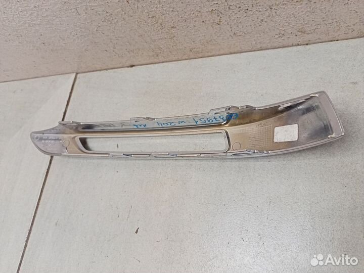 Накладка переднего бампера