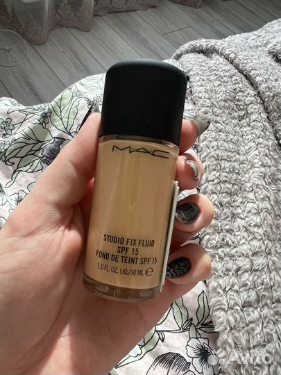 Тональная основа MAC оригинал