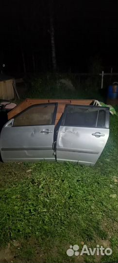 Дверь левая succeed/probox