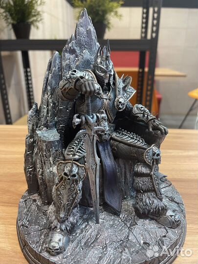 Фигура Король Лич