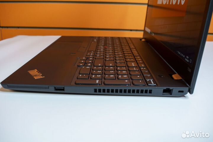 Lenovo ThinkPad T590 i5 24gb 512gb Geforce MX250