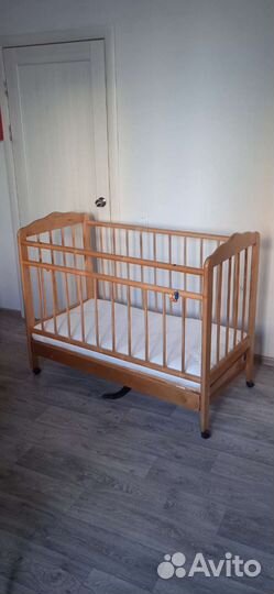 Детская кровать + матрас